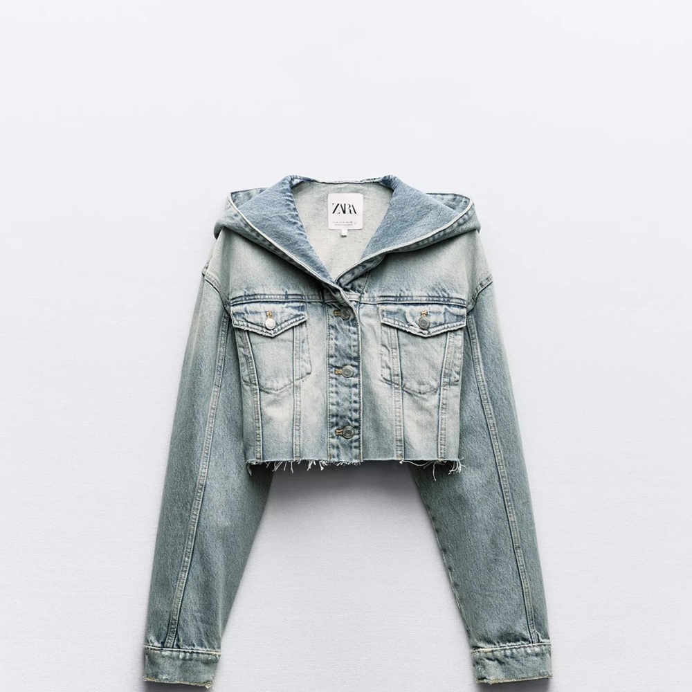 Zara Women's Light Blue Cropped Denim Jacket